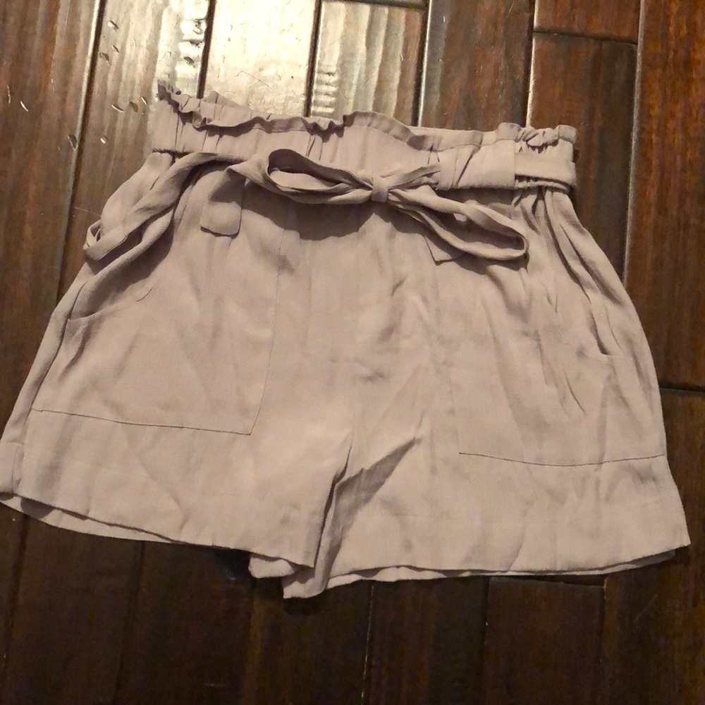 Gray high rise dressy shorts
